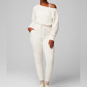 Fabletics NWT Cozy Cord Off Shoulder Jumpsuit Corduroy White Cream Large New